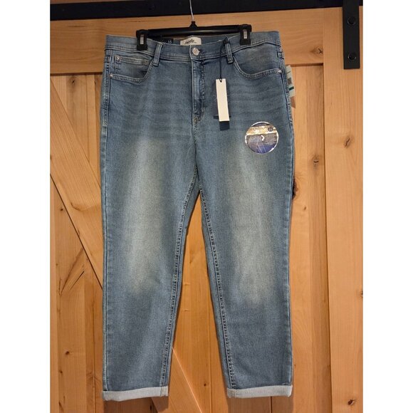 New! Angels Women's 16 Signature Convertible Jeans Cuffed Pockets Tummy tech - Picture 1 of 16